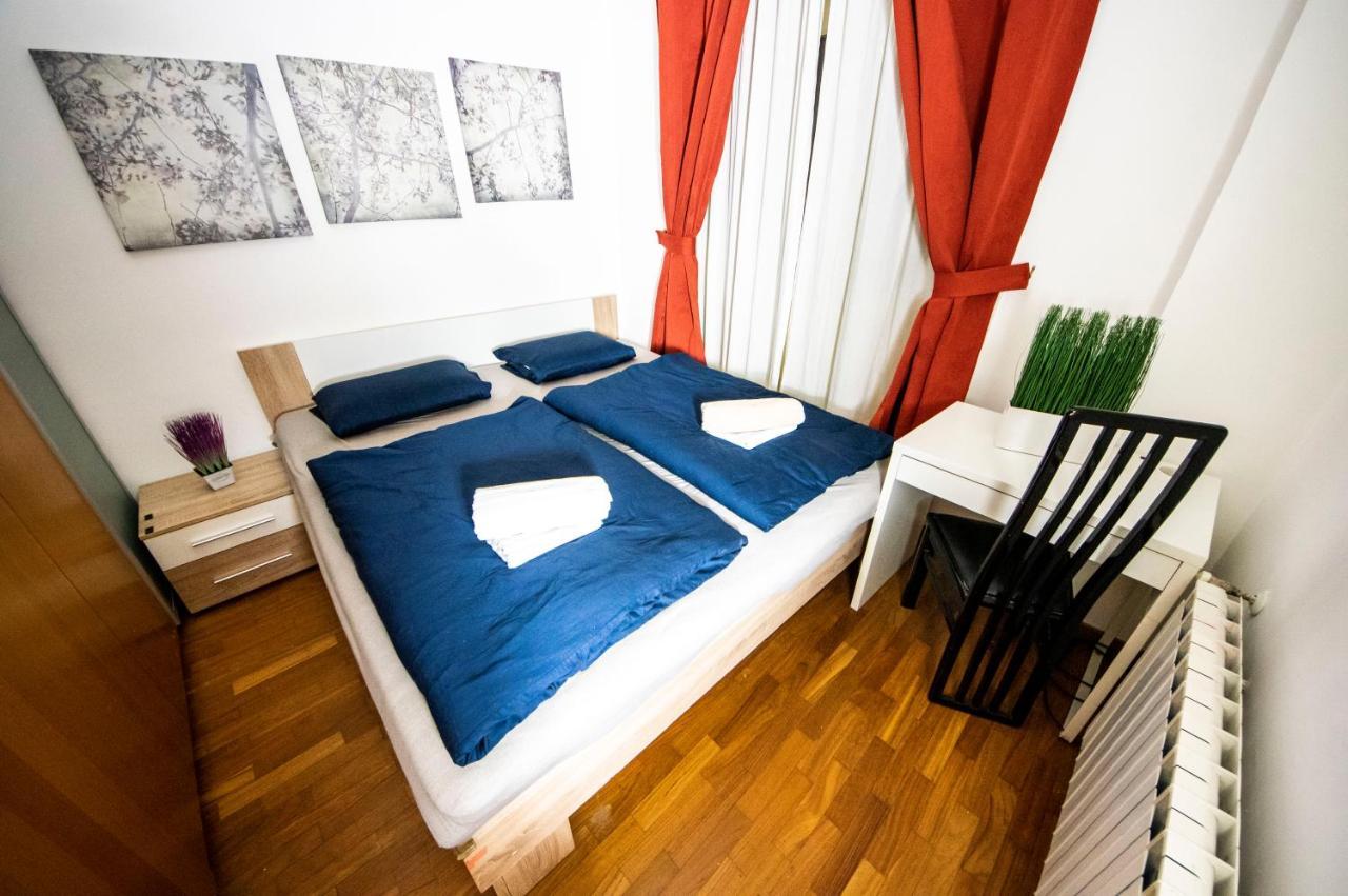 Autentic Apartments Platnerska Prague Extérieur photo